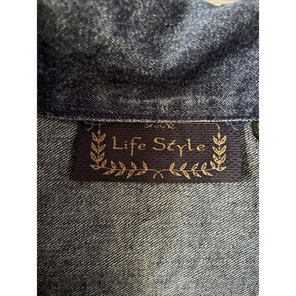 Womens Denim Jacket With Rhinestone & Stud Embellishments By Life Style Size M - Picture 4 of 9